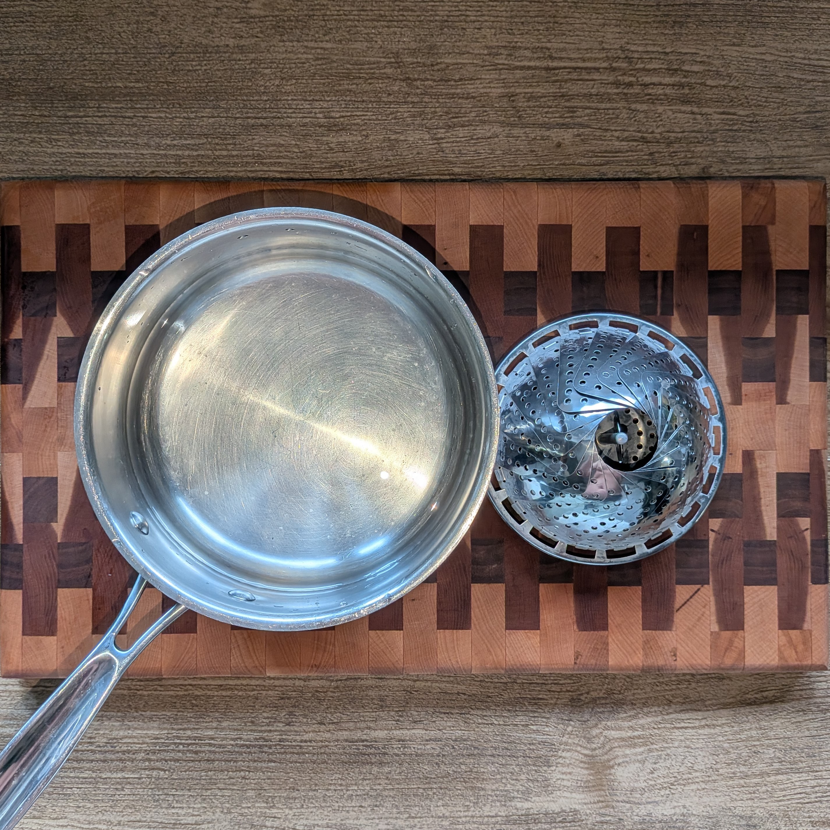 Pot and steamer
